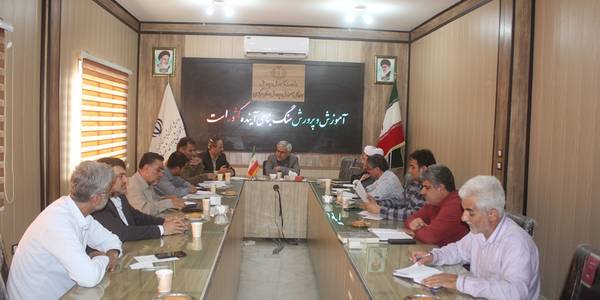 سیصد و بیست و دومین جلسه شورای آموزش و پرورش شهرستان خمین برگزار شد