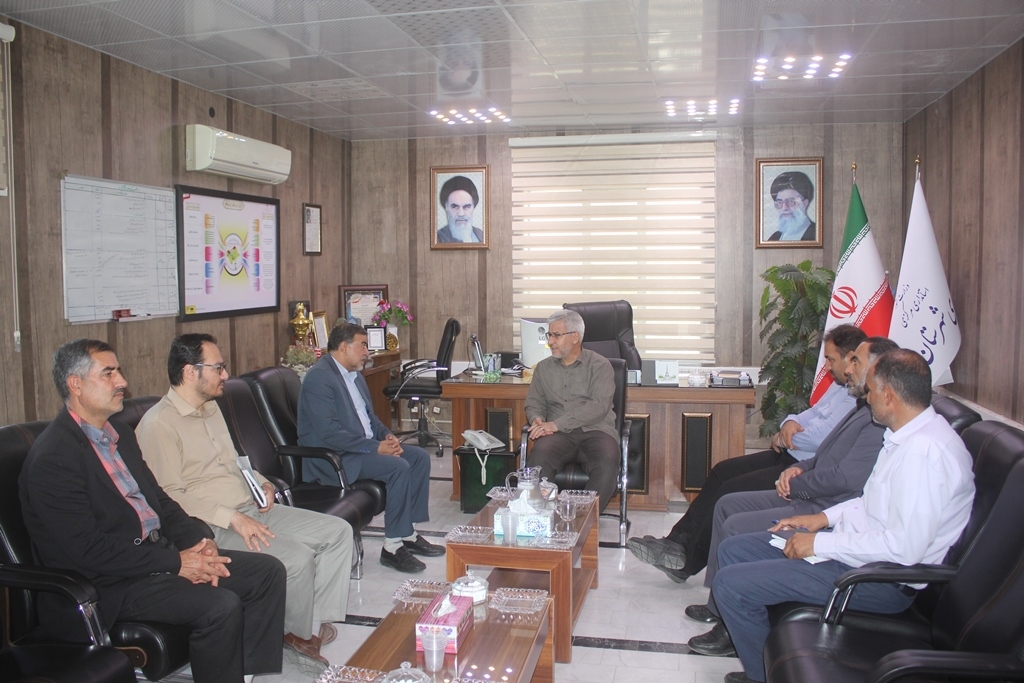 جلسه هماهنگی برگزاری کارگاه آموزشی ملی آشنایی با راهکارهای نوین ارتقای بهره وری در زراعت لوبیا در شهرستان خمین برگزار شد