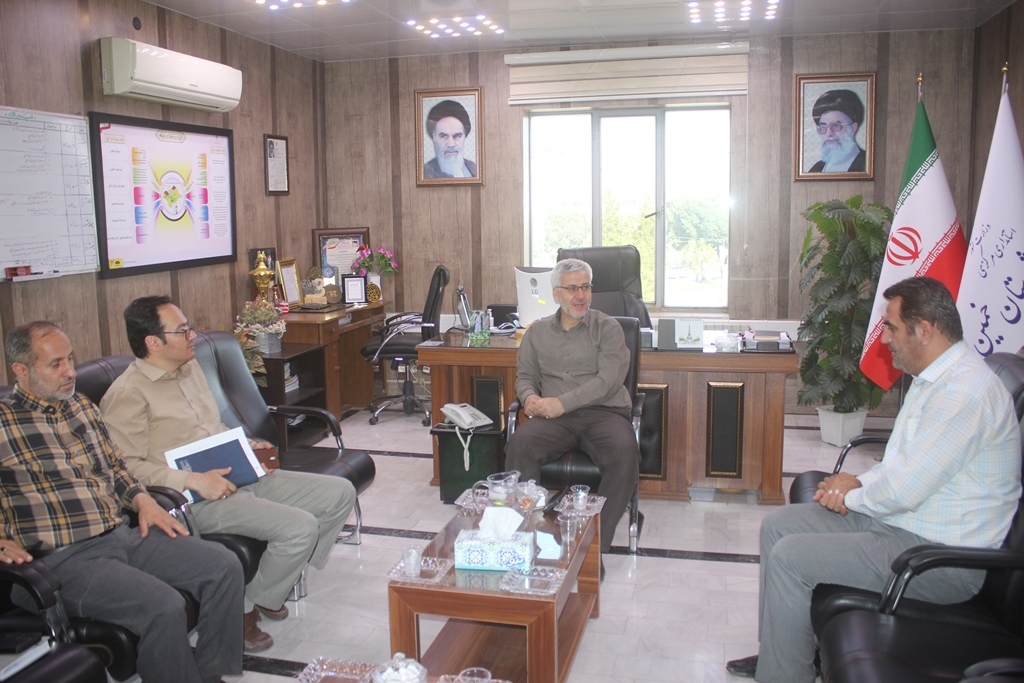 جلسه هماهنگی و برنامه ریزی بزرگداشت هفته دولت در شهرستان خمین برگزار شد