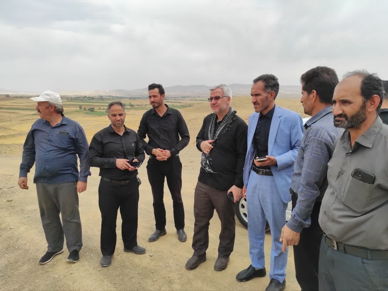 فرماندار و نماینده مردم خمین در مجلس از روستای سیف الدین بازدید کردند