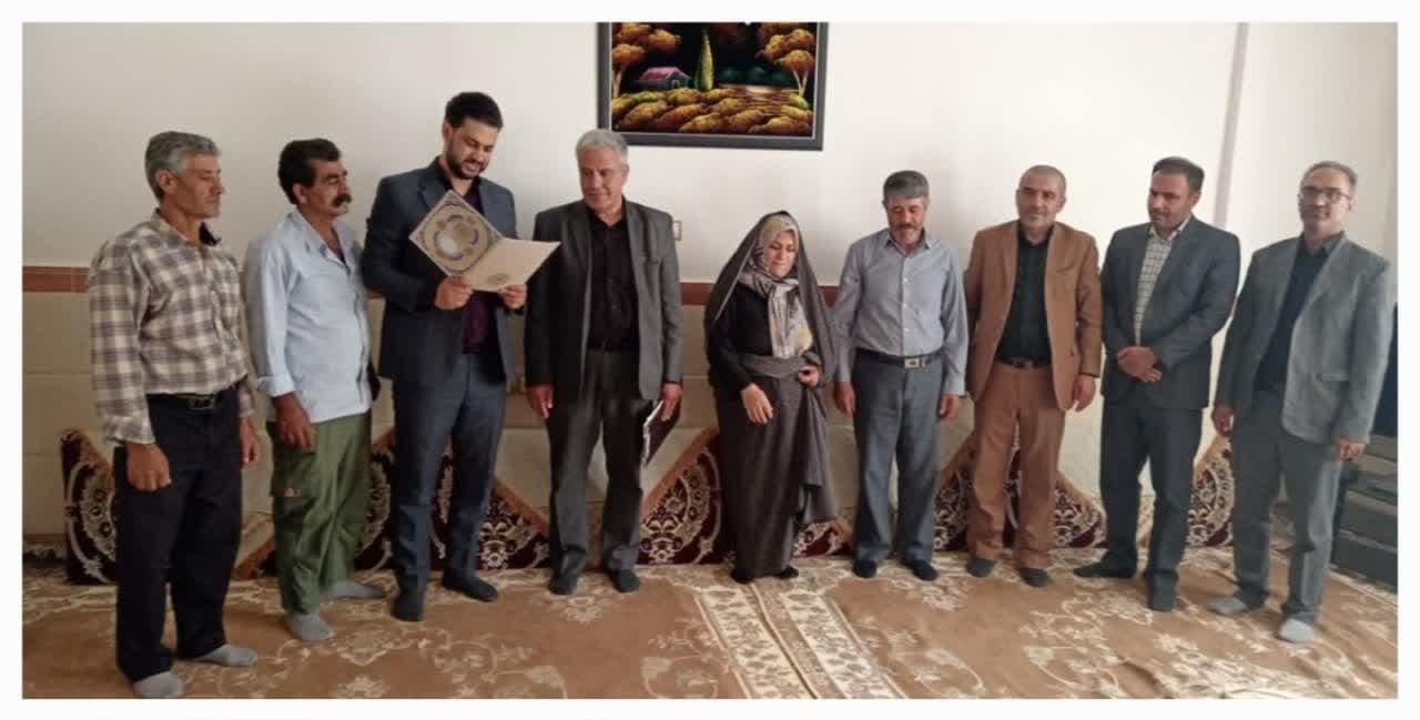 دیدار با آزاده سرافراز جناب آقای محمدکاظم اسماعیلی در روستای تیره