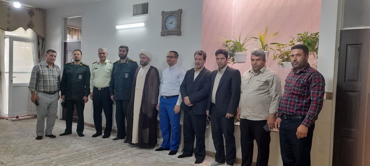 دیدار مسئولین شهرستان و شهر کمیجان با حجه الاسلام سعیدی، امام جمعه شهرستان به مناسبت عید غدیر