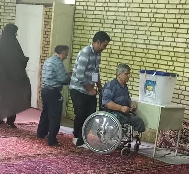 ایثارگران همچنان در عرصه انقلاب اسلامی پیشتاز هستند...