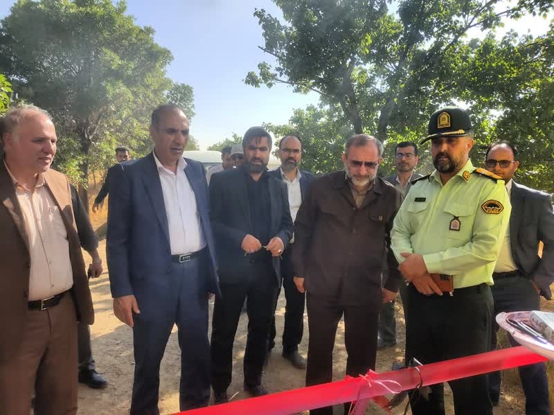 پروژه سامانه نوین آبیاری روش کلاسیک ثابت با آبپاش متحرک در شهرستان فراهان با حضور استاندار مرکزی افتتاح شد