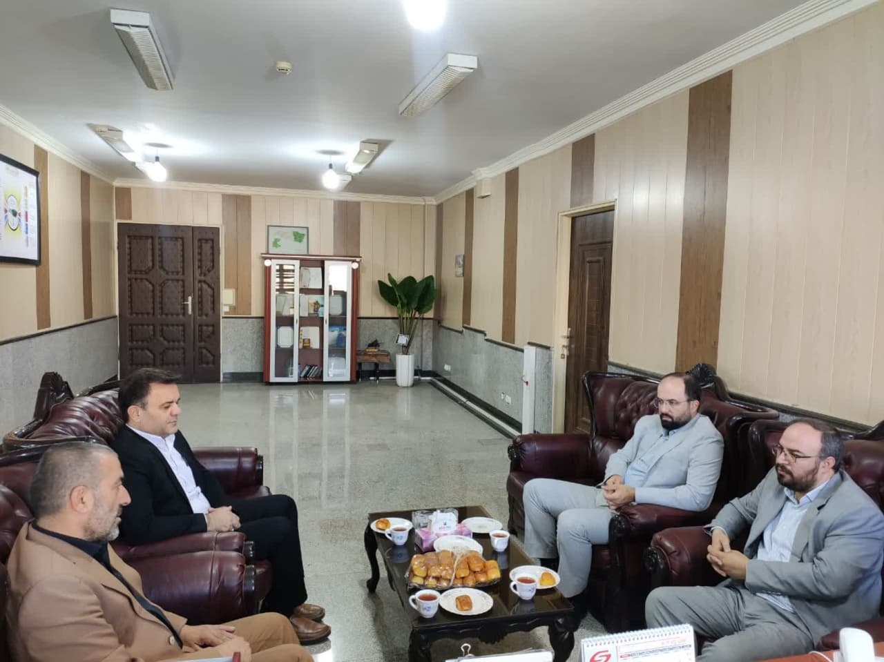 دیدار رئیس دادگستری با فرماندار به مناسبت هفته ی دولت