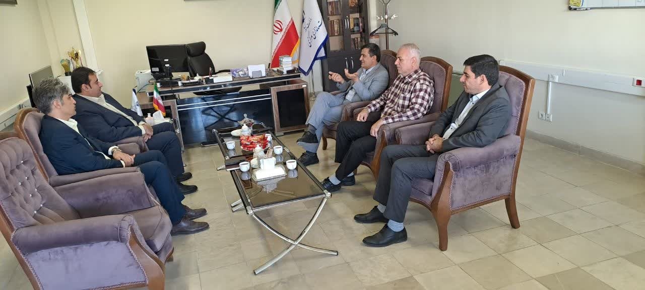 با حضور علیرضا حسنی،            مدیرکل امور اداری و مالی