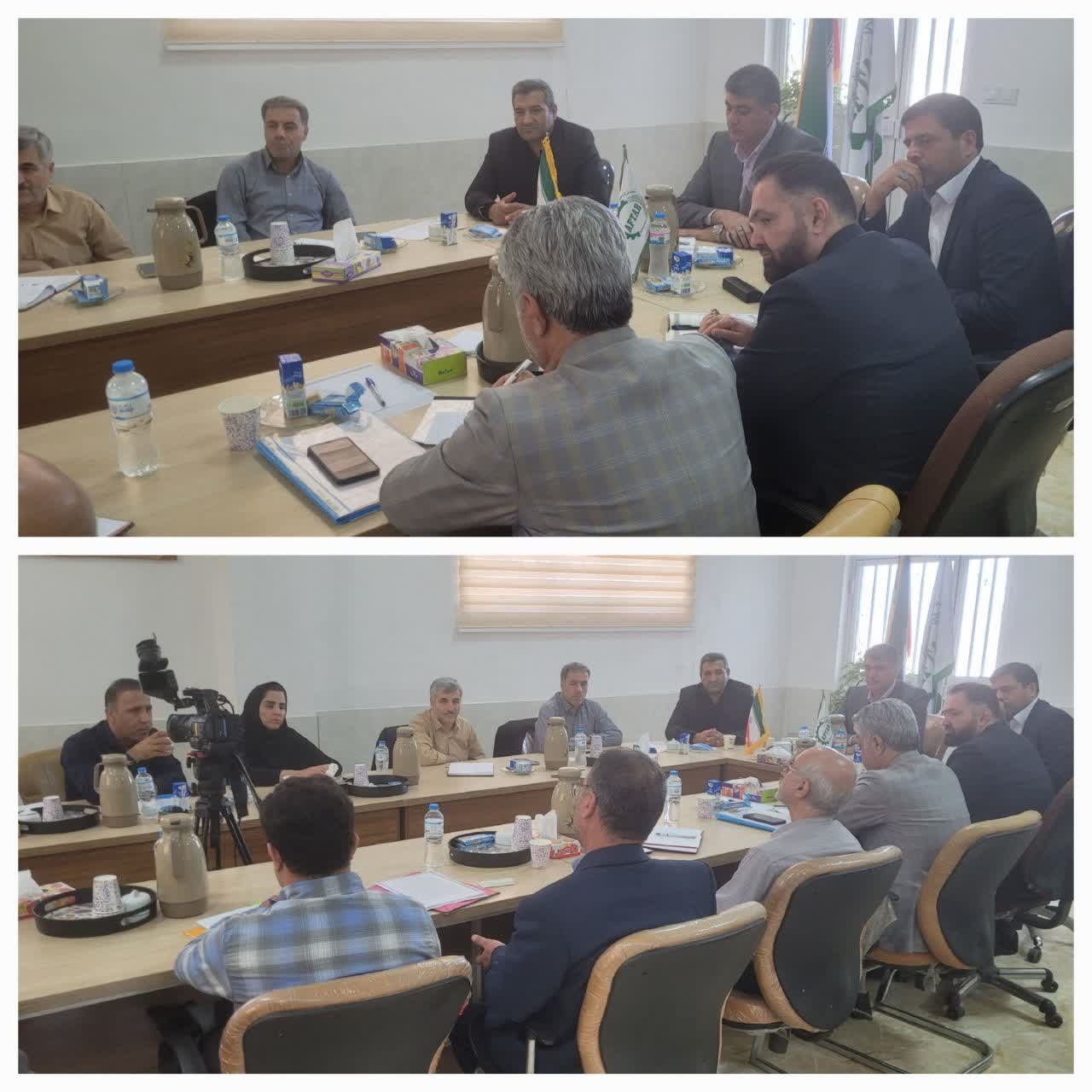 جلسه بررسی روند قیمت گذاری ميوه در میدان میوه و تره بار