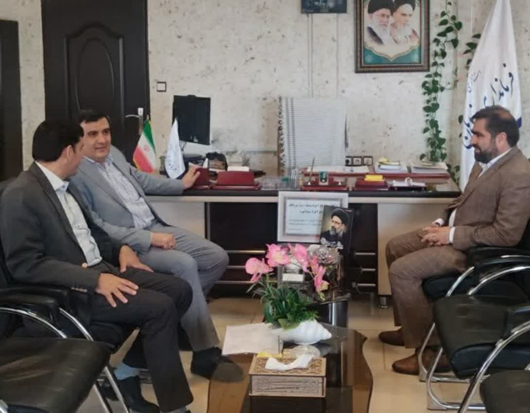 با حضور علیرضا حسنی،              مدیرکل امور اداری و مالی