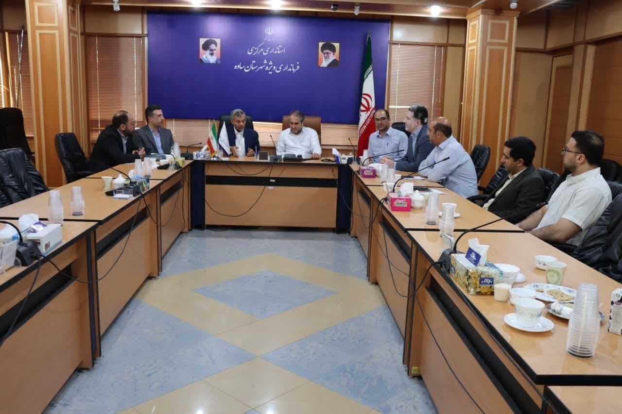 جلسه‌ی بررسی آخرین اقدامات طرح نهضت ملی مسکن در ساوه