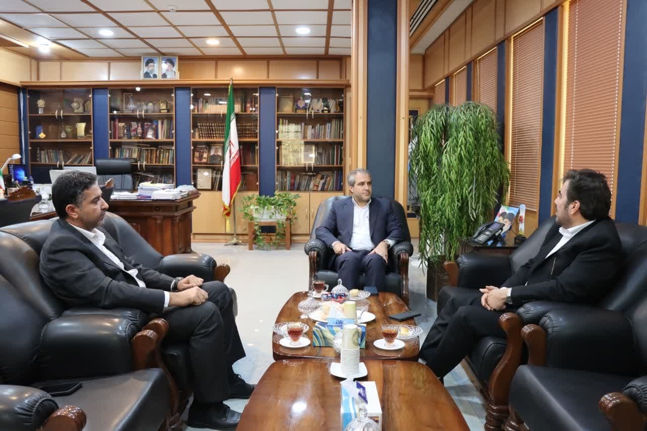 دیدار مدیرعامل شرکت شهرصنعتی کاوه با معاون استاندار و فرماندار ویژه‌ی شهرستان ساوه