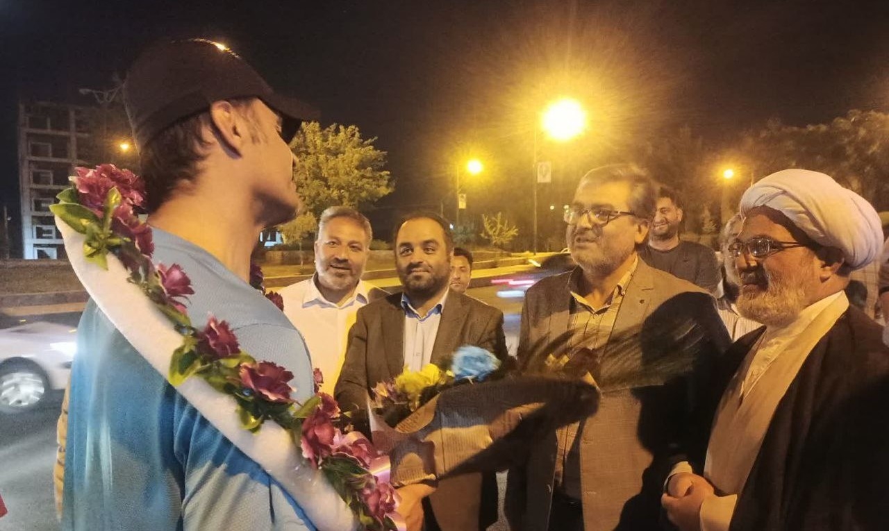 آئین استقبال از ورزشکار محلاتی مدال‌آور پارالمپیک ۲۰۲۴ پاریس برگزار شد.