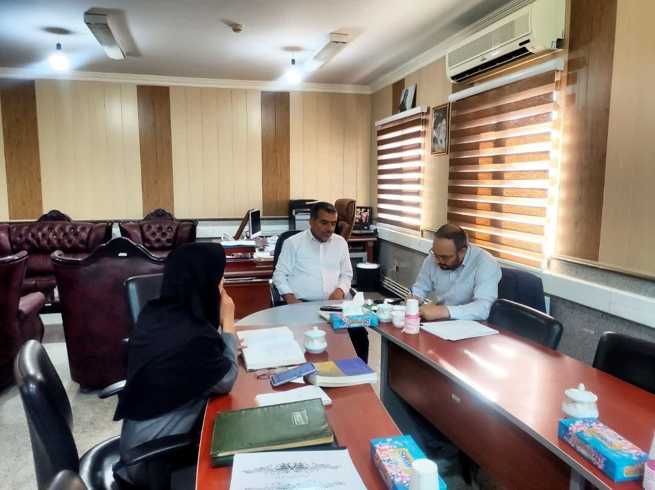 جلسـه هیئـت تطبیق مصوبات شوراهای اسلامی شهرهای تابعه شهرستان