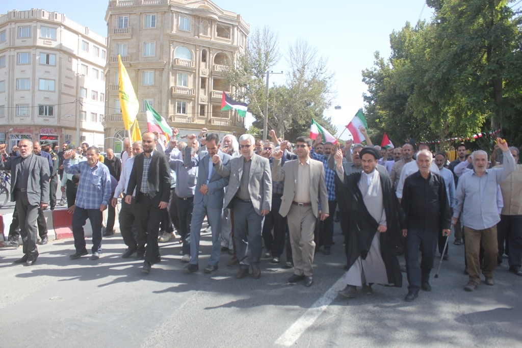 راهپیمایی حمایت از محور مقاومت و حزب الله لبنان و محکومیت جنایات رژیم صهیونیستی در شهرستان خمین برگزار شد