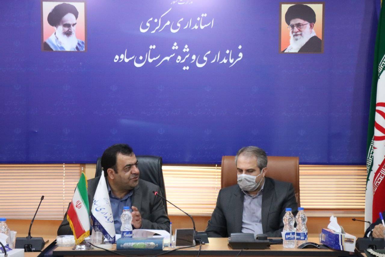 حضور اکبری دبیر کمیسیون مبارزه با قاچاق کالا و ارز استان در جلسه کمیسیون شهرستان ساوه