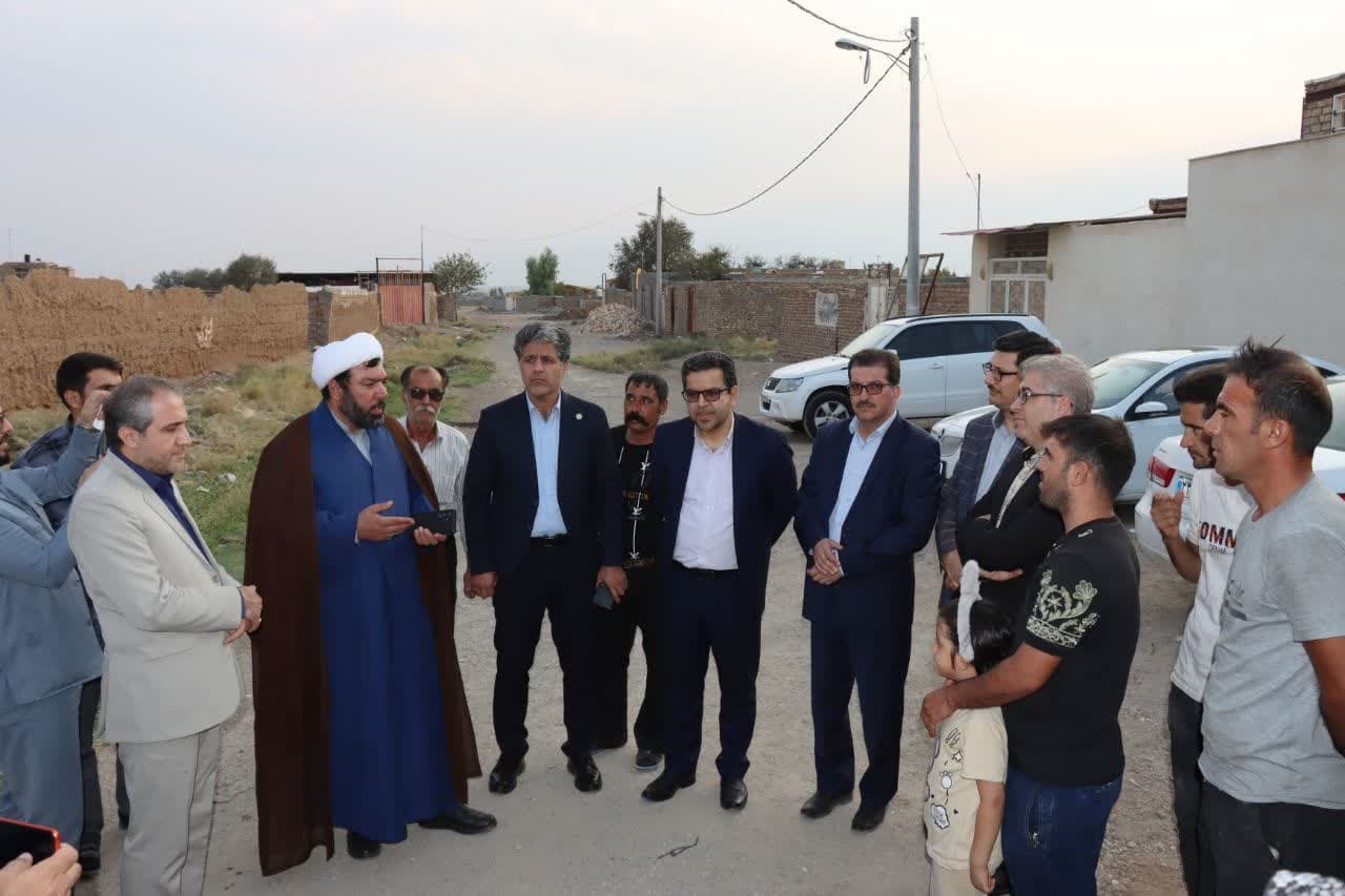بازدید از محلات کم‌برخوردار شهر ساوه
