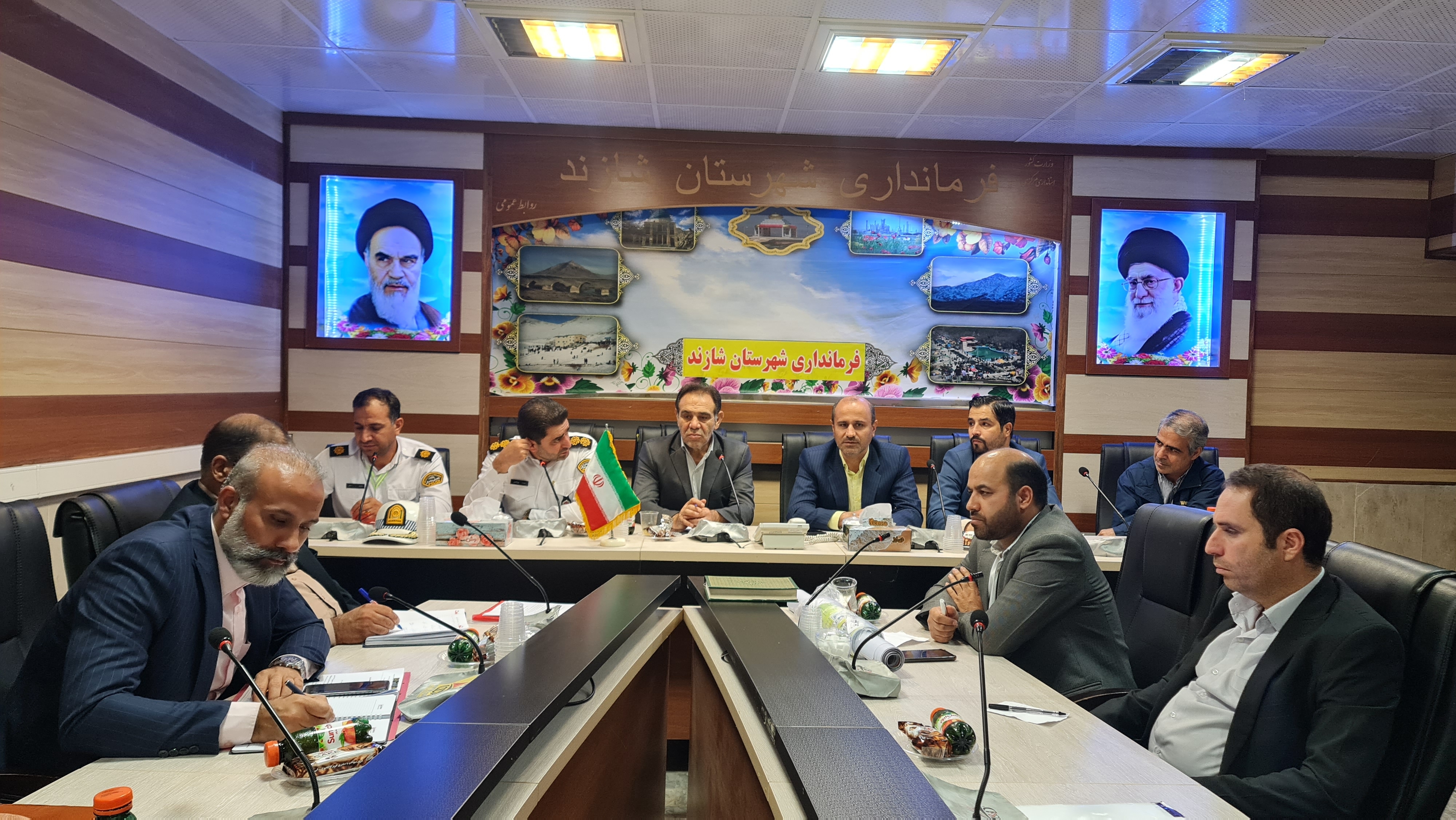 حضور مدیرکل دفتر فنی استانداری مرکزی در جلسه شورای هماهنگی ترافیک شهرستان شازند