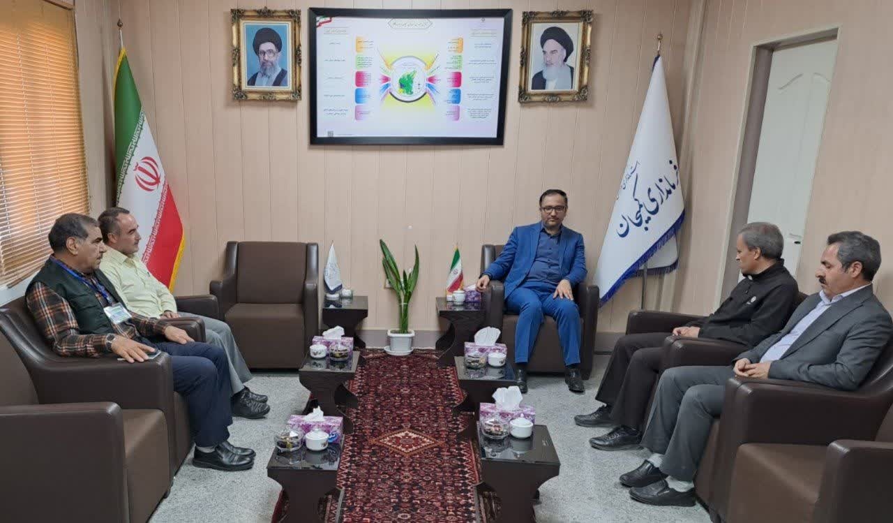 بررسی مسائل مرتبط با سرشماری کشاورزی شهرستان کمیجان در دیدار معاون مالی سازمان مدیریت و برنامه ریزی استان  با فرماندار