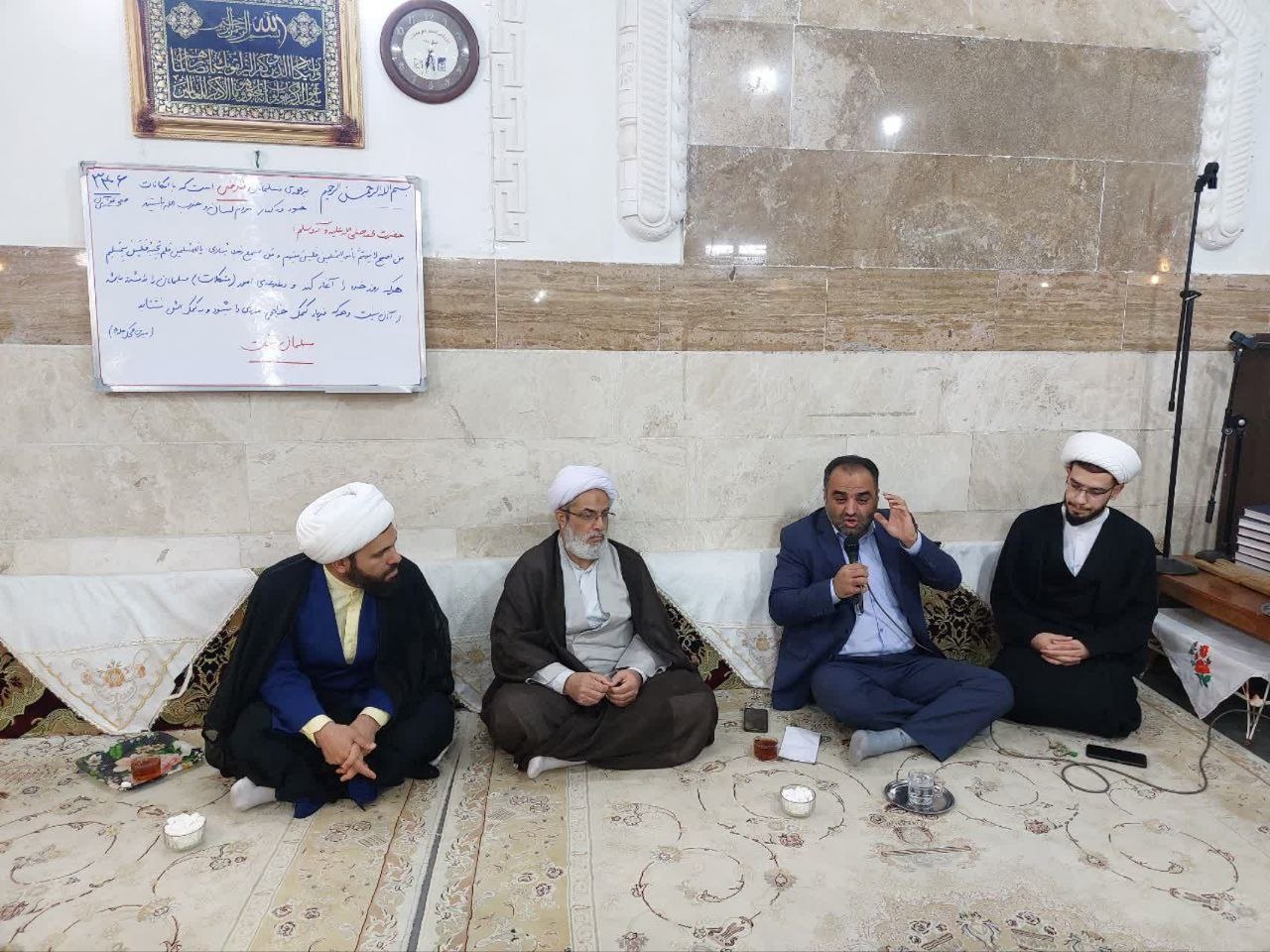 حضور امام جمعه و فرماندار شهرستان محلات در مسجد فاطمیه (س) کوی حجت (عج) محلات