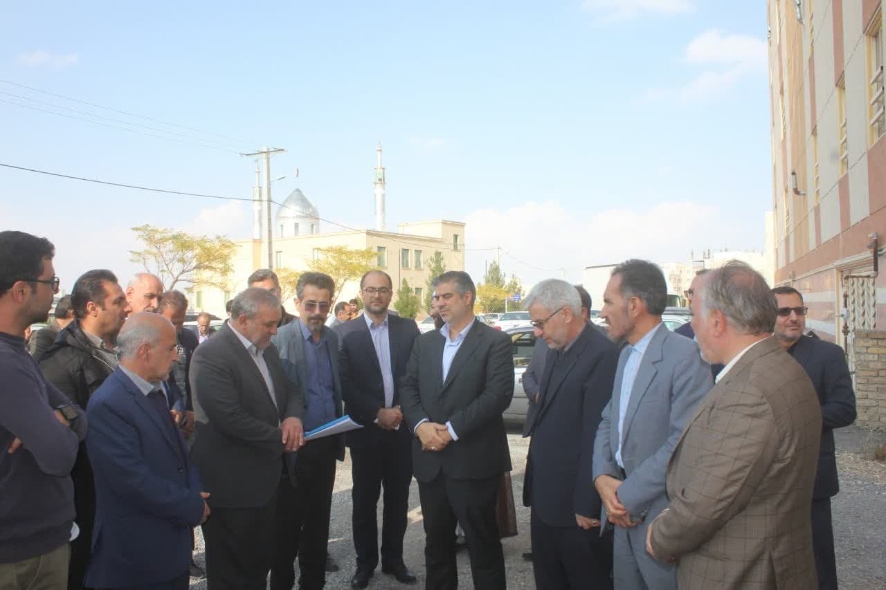 بازدید استاندار مرکزی از پروژه‌های عمرانی شهرستان خمین
