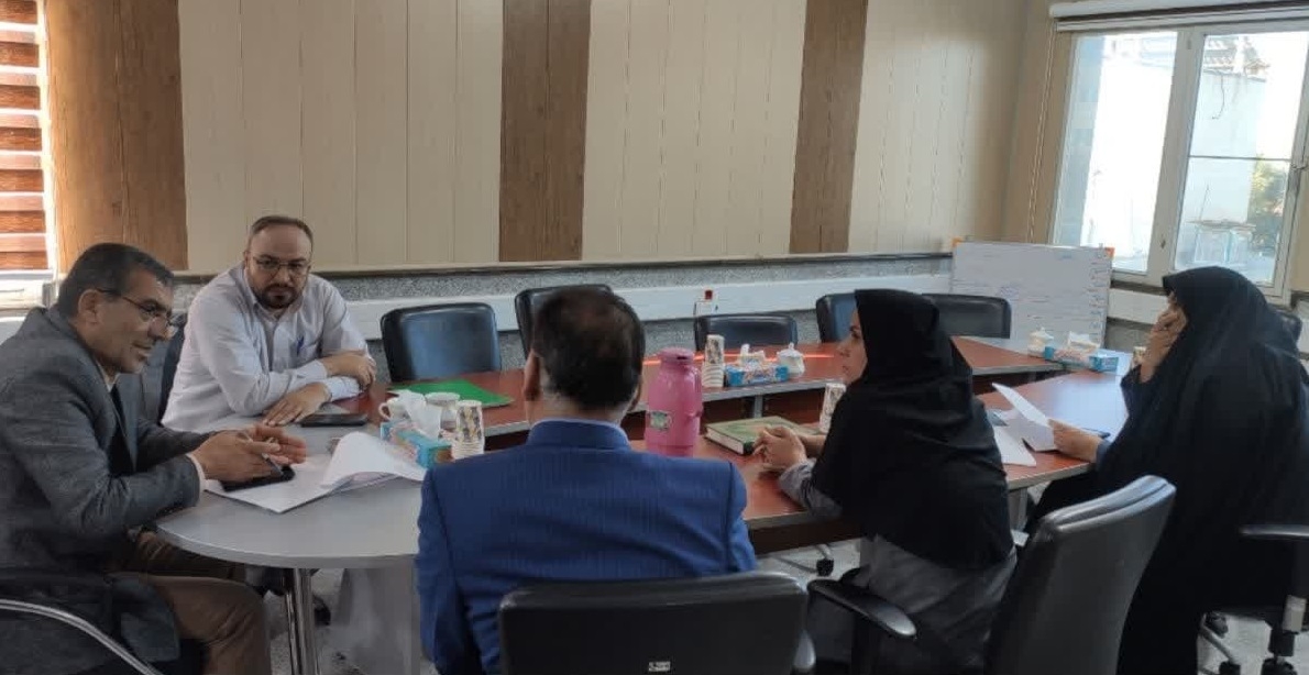 جلسه هیئـت تطبیق مصوبات شـوراهای اسلامی شهرهای تابعه شهرستان