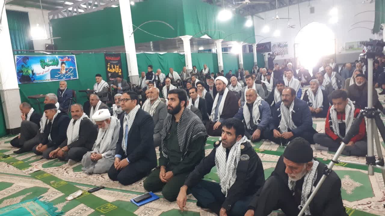 جلوه هایی از نمازجمعه امروز شهرمیلاجرد با حضور فرماندار شهرستان کمیجان