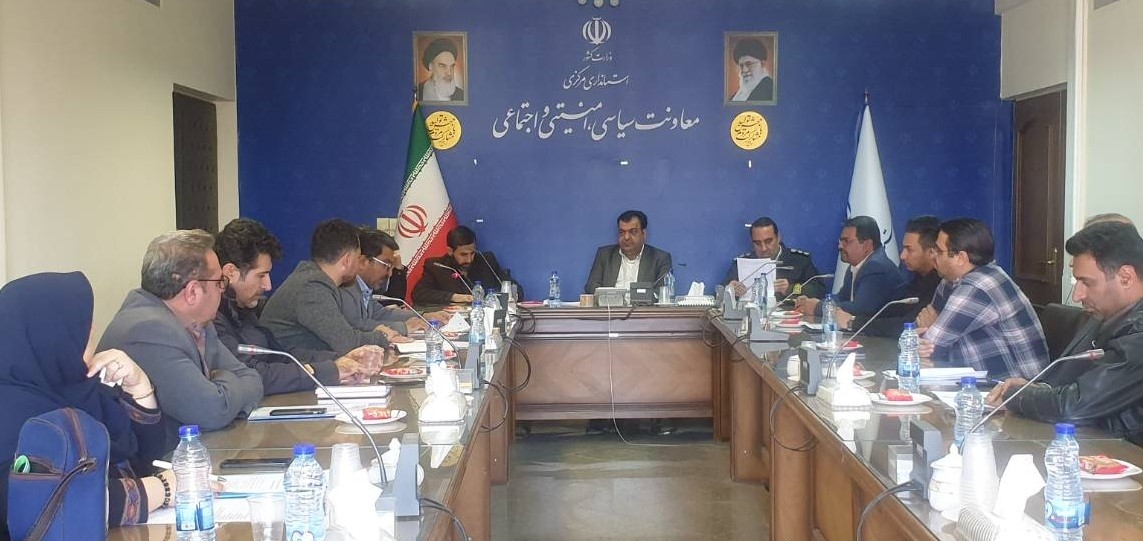 برگزاری جلسه هماهنگی پیشگیری و تشدید مبارزه با قاچاق کالاهای دخانی در سطح عرضه