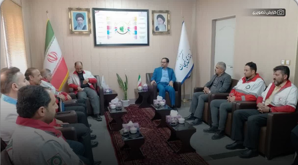 آیین تکریم و معارفه؛ شمشیری سرپرست جدید جمعیت هلال احمر شهرستان کمیجان