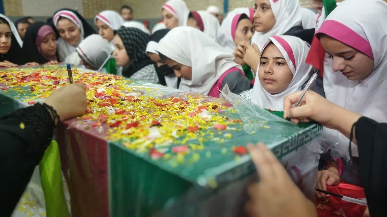 🌹فرزند زهرا خوش آمدی