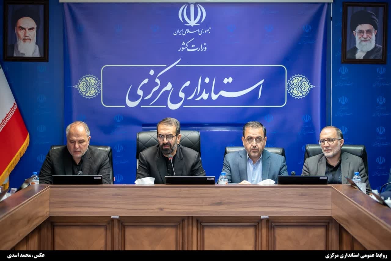 معاون استاندار: مسئولیت در جمهوری اسلامی شأنی جز خدمتگزاری نیست