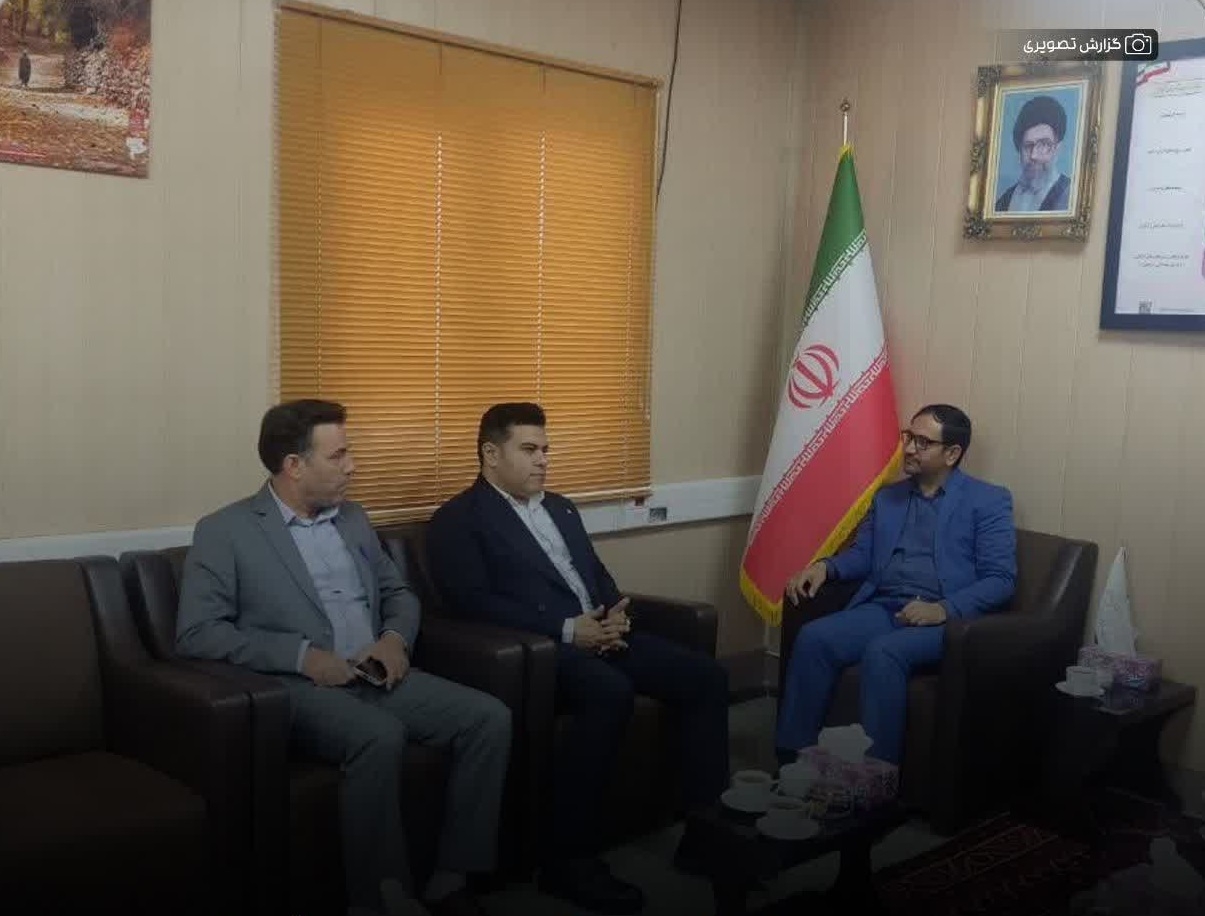 دیدار مدیر امورشعب بانک توسعه تعاون استان با فرماندار کمیجان