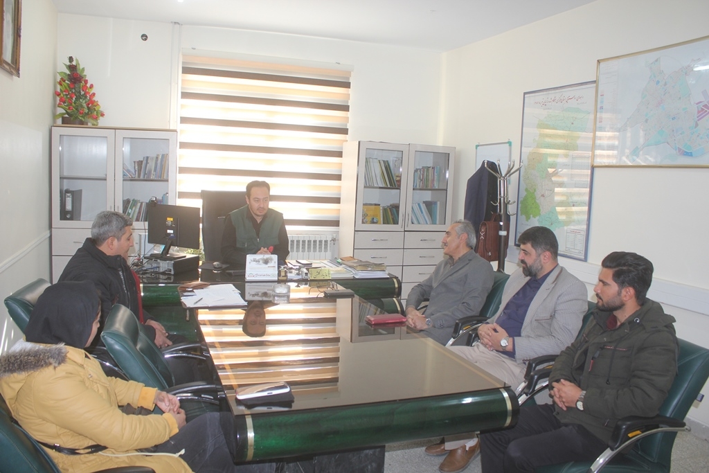 نشست بررسی صحت اطلاعات جمع آوری شده سرشماری عمومی کشاورزی 1403 در شهرستان خمین برگزار شد