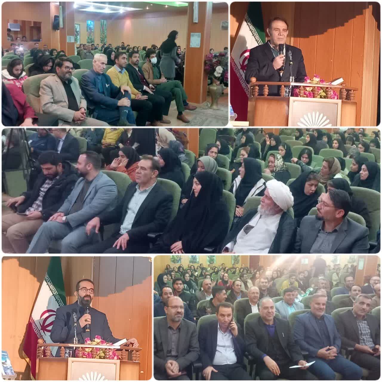 مراسم روز دانشجو در شهرستان شازند با حضور معاون سیاسی، امنیتی و اجتماعی استانداری و فرماندار شهرستان برگزار شد.