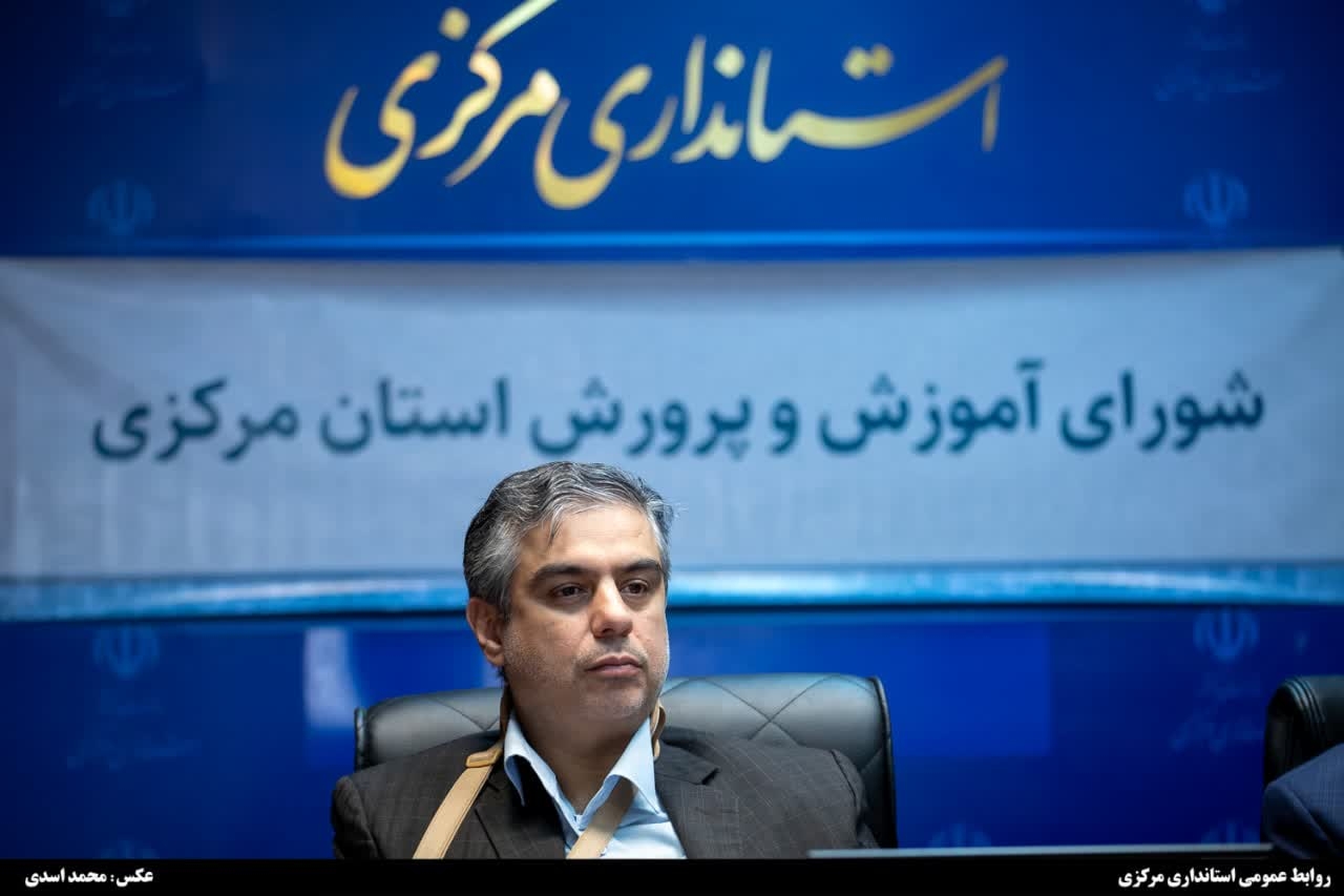 استاندار: مدیران ارشد دستگاه‌ها باید شخصاً در جلسات حضور یابند