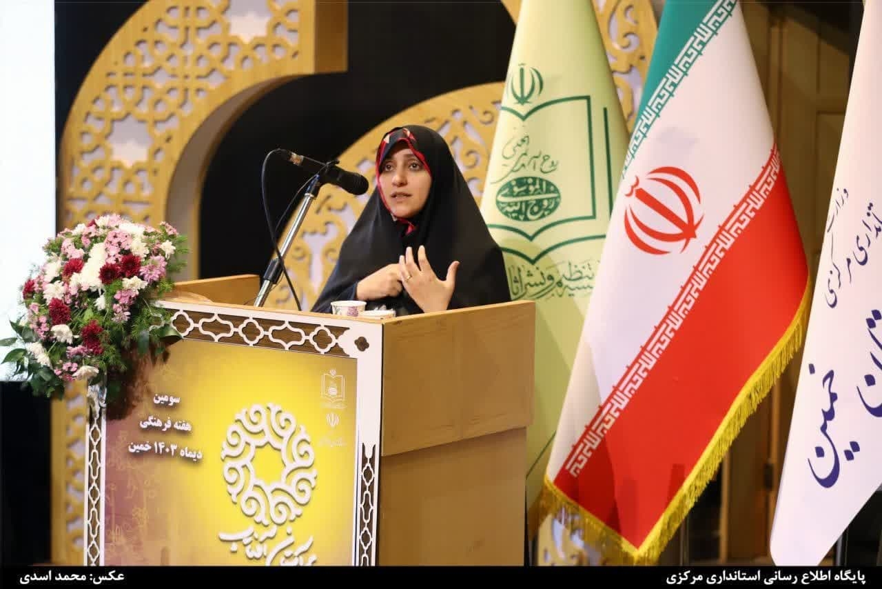 نگاه دولت وفاق استفاده از ظرفیت فکری و اجتماعی بانوان است