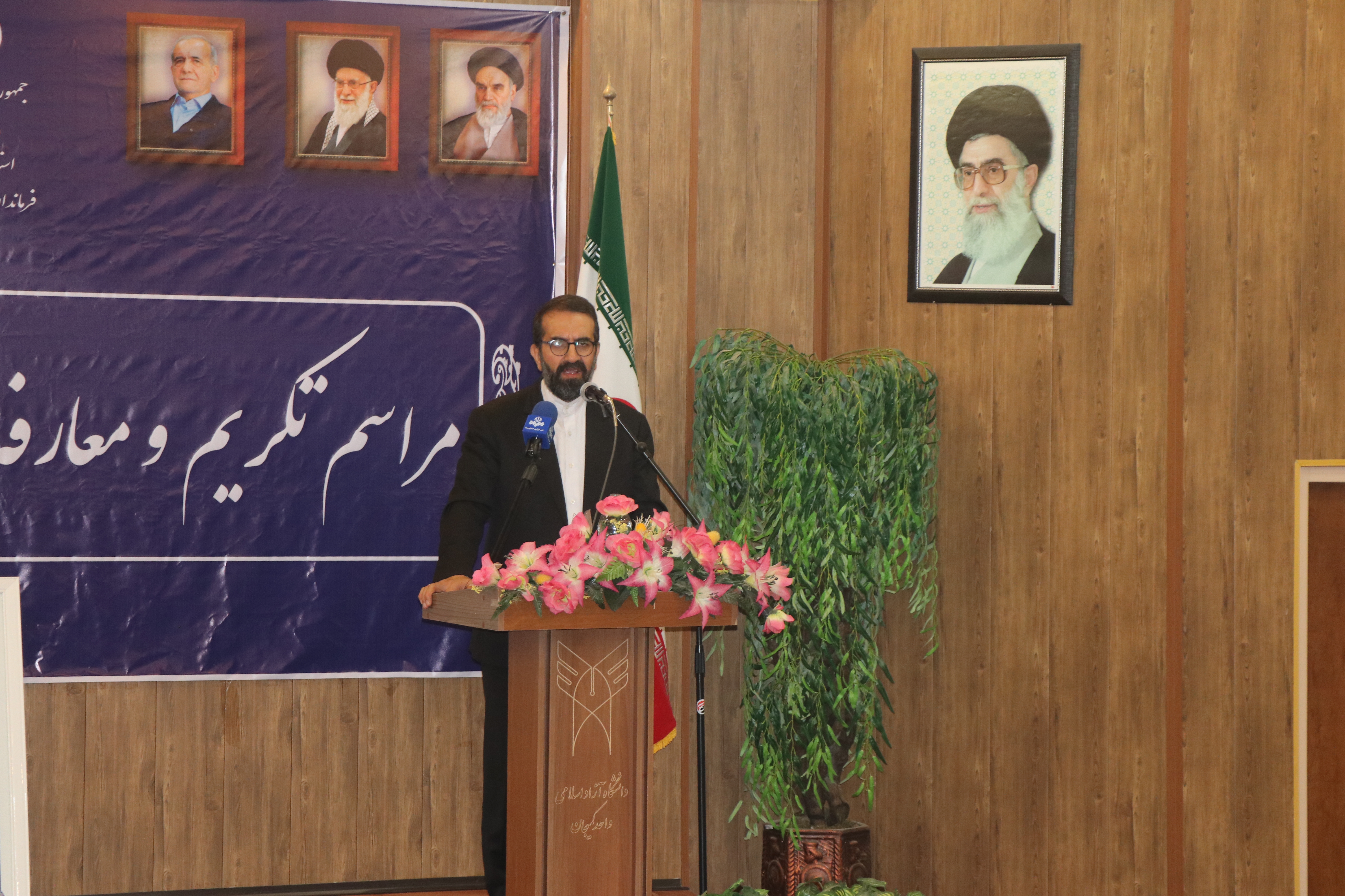 آئین تکریم و معارفه فرماندار شهرستان کمیجان برگزار شد