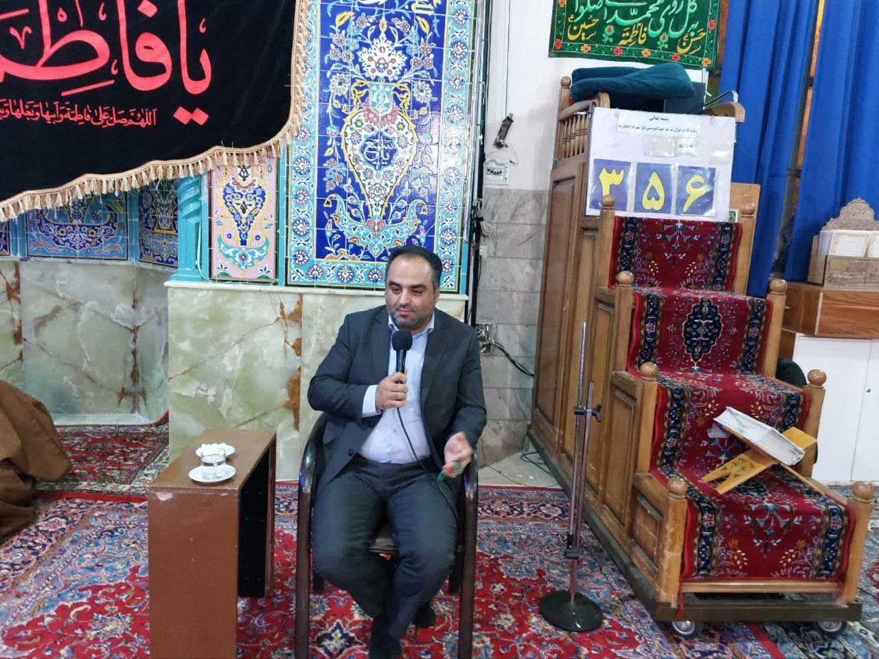 حضور امام جمعه و فرماندار شهرستان محلات در مسجد امیرالمومنین (ع) شهرک امام خمینی (ره) محلات