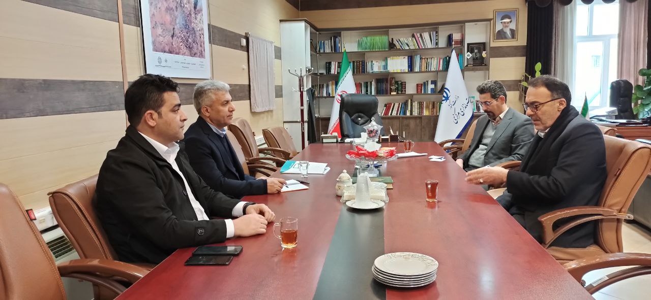 دیدار نماینده مردم شریف اراک، خنداب و کمیجان در مجلس شورای اسلامی با سرپرست معاونت هماهنگی امور عمرانی