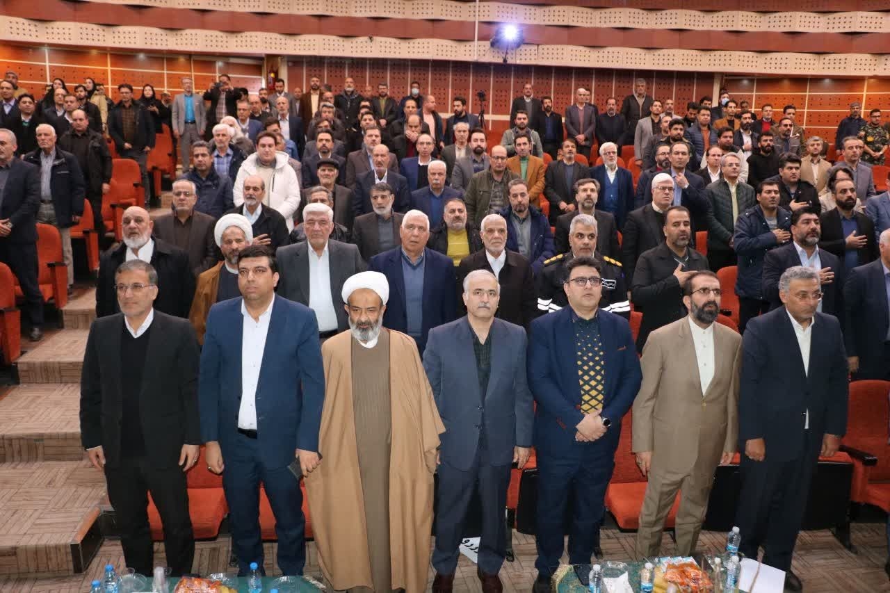 آئین تودیع و معارفه فرماندار شهرستان اراک برگزار گردید