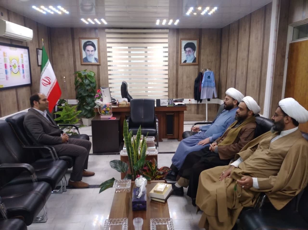 مدیر کل تبلیغات اسلامی استان با سرپرست فرمانداری خمین دیدار کرد