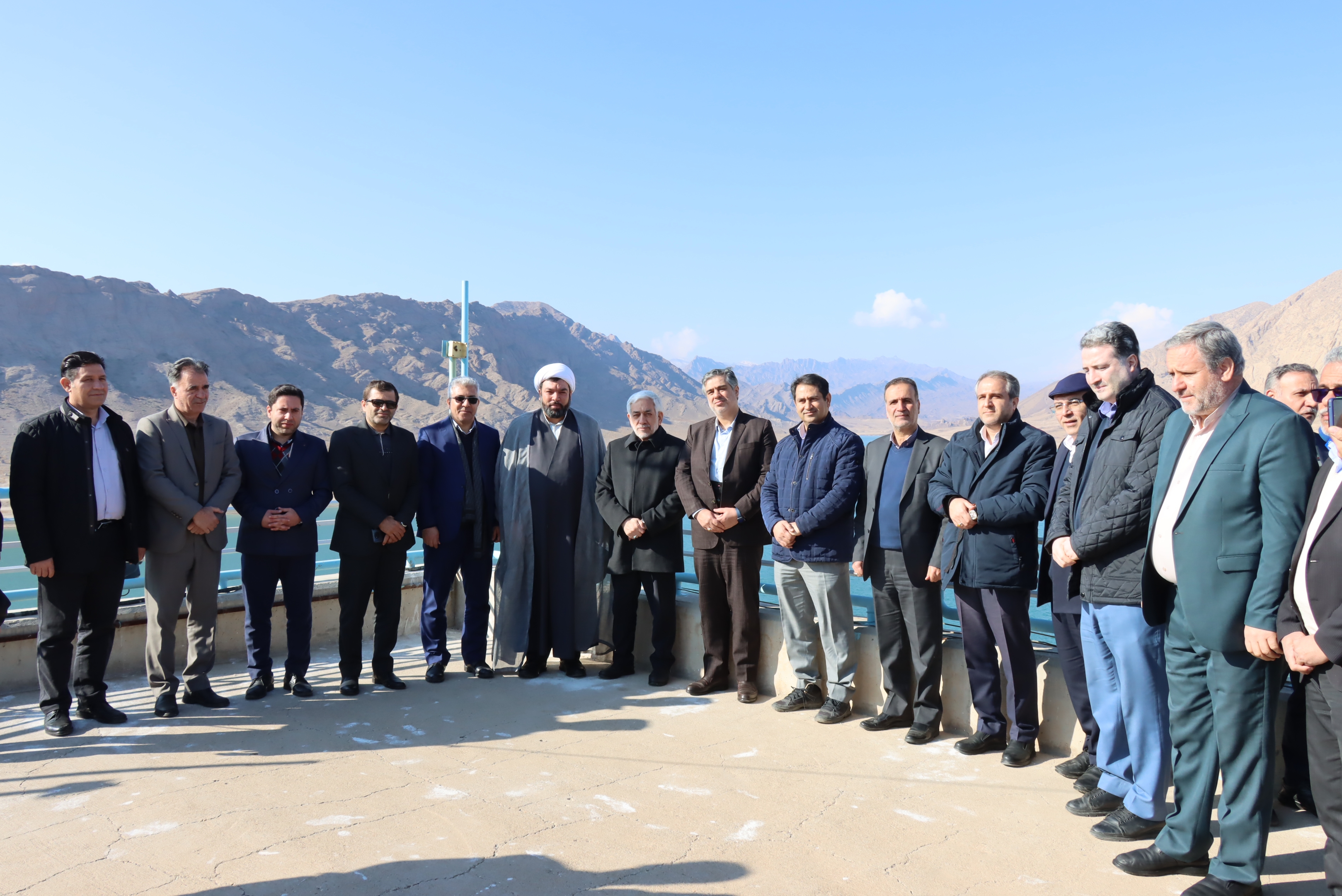 بازدید میدانی استاندار مرکزی و معاون وزیر نیرو از سد الغدیر/ بررسی وضعیت تنش آبی شهرستان ساوه