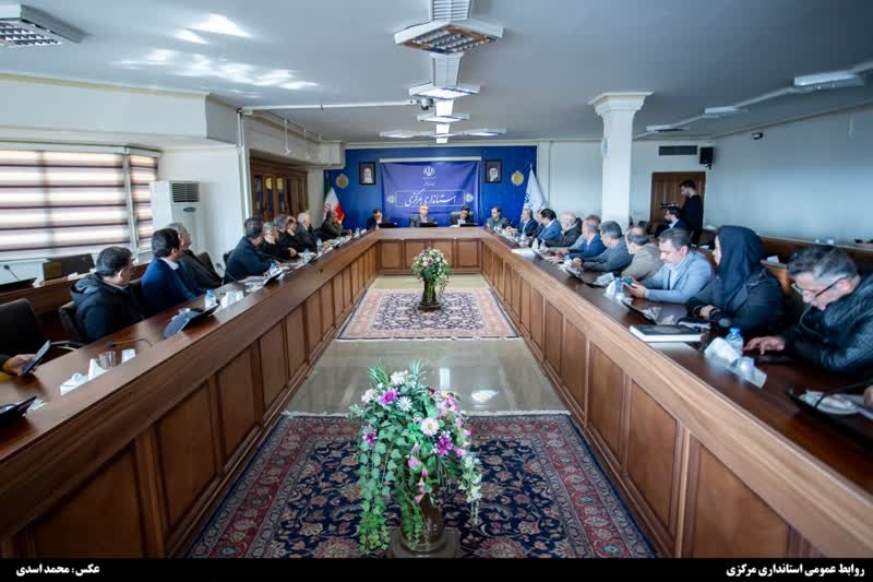 نشست هیئت مدیره کنسرسیوم اقتصادی امیرکبیر با معاون وزیر نفت و استاندار مرکزی