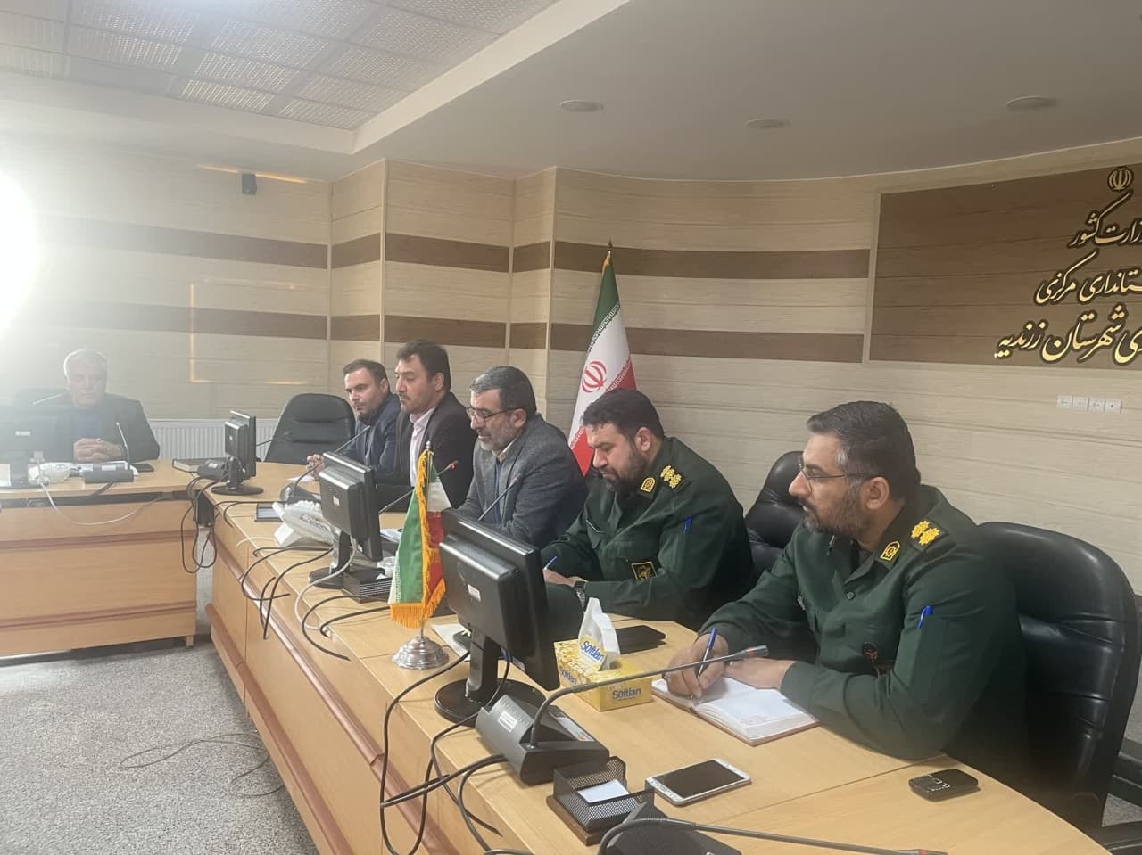 جلسه ستاد بزرگداشت مقام مادر ، روز زن و تجلیل از مادران و همسران شهدا