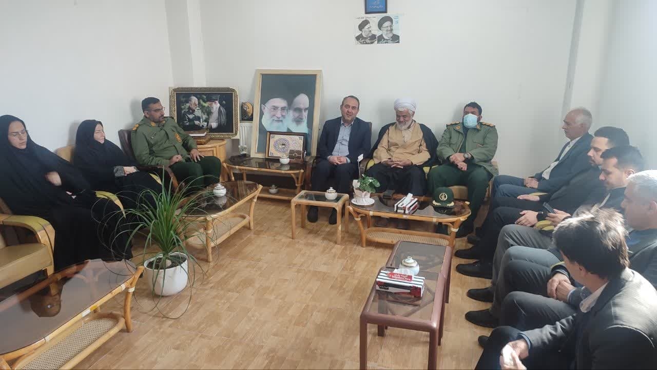 دیدار فرماندار با امام جمعه شهرستان زرندیه