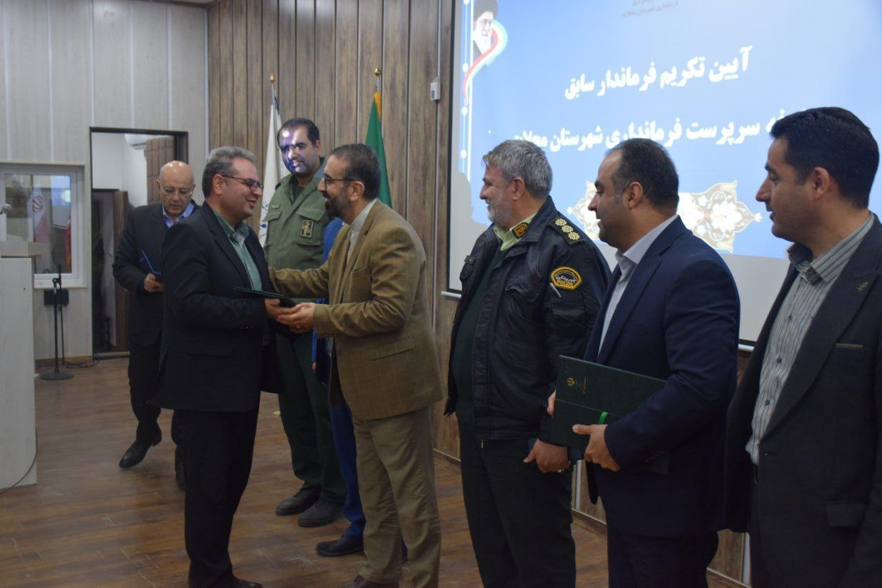 آئین تکریم و معارفه  فرماندار شهرستان محلات برگزار شد