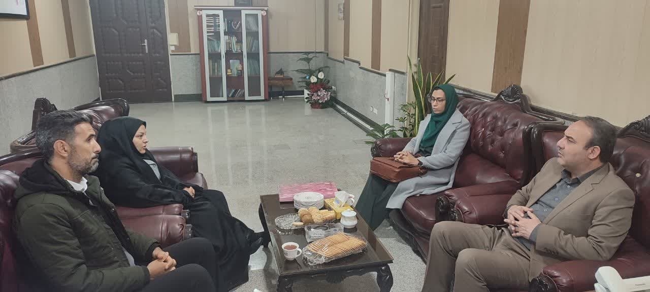 دیدار رئیس اداره بهزیستی با فرماندار