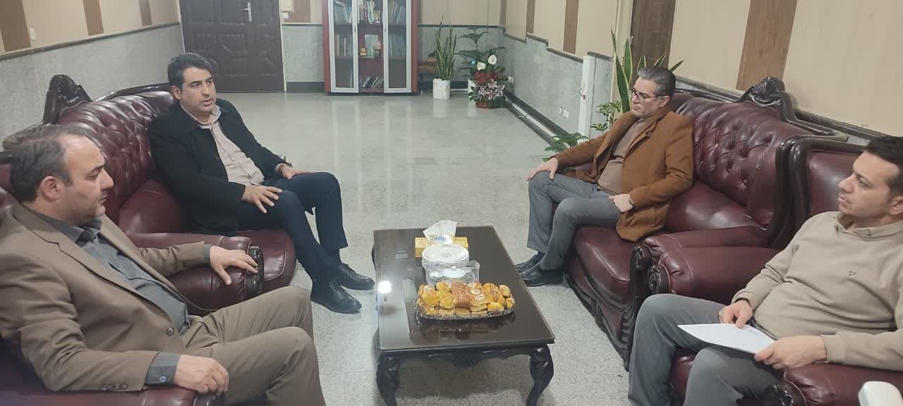 دیدار شهردار خشکرود با فرماندار