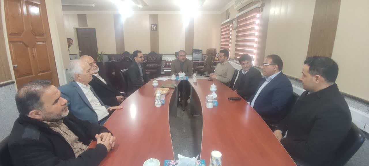 دیدار اعضای محترم شورای اسلامی و شهردار شهر مامونیه با فرماندار