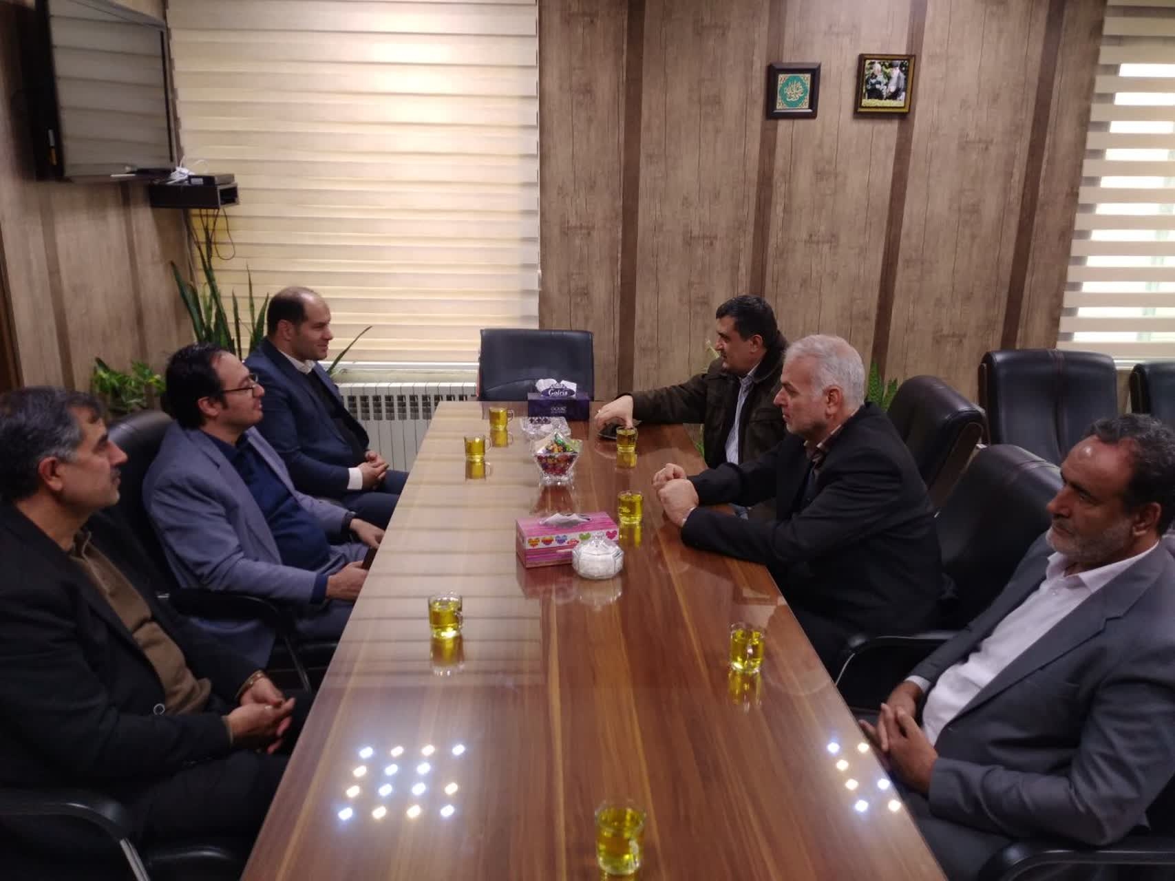 با حضور علیرضا حسنی،         مدیرکل امور اداری و مالی