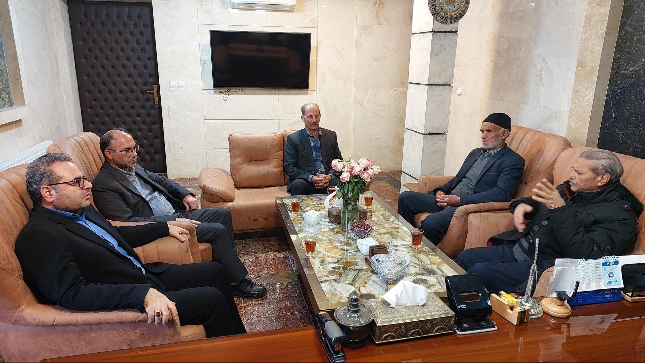 دیدار بخشدار و اعضای شورای‌بخش مرکزی محلات با سرپرست فرمانداری شهرستان محلات