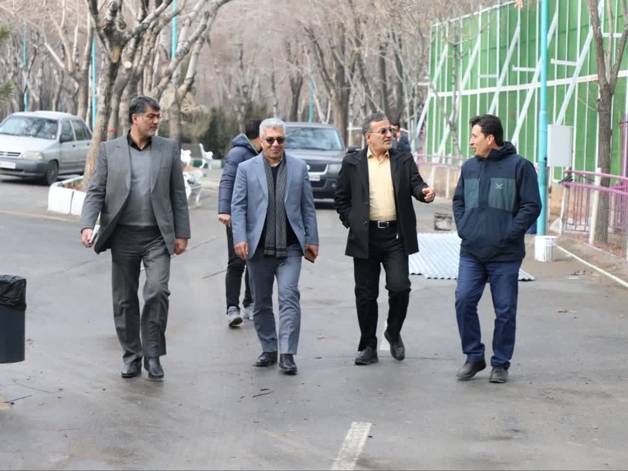 بازدید از مجموعه پارک جنگلی شهید باهنر و پارک حیات وحش